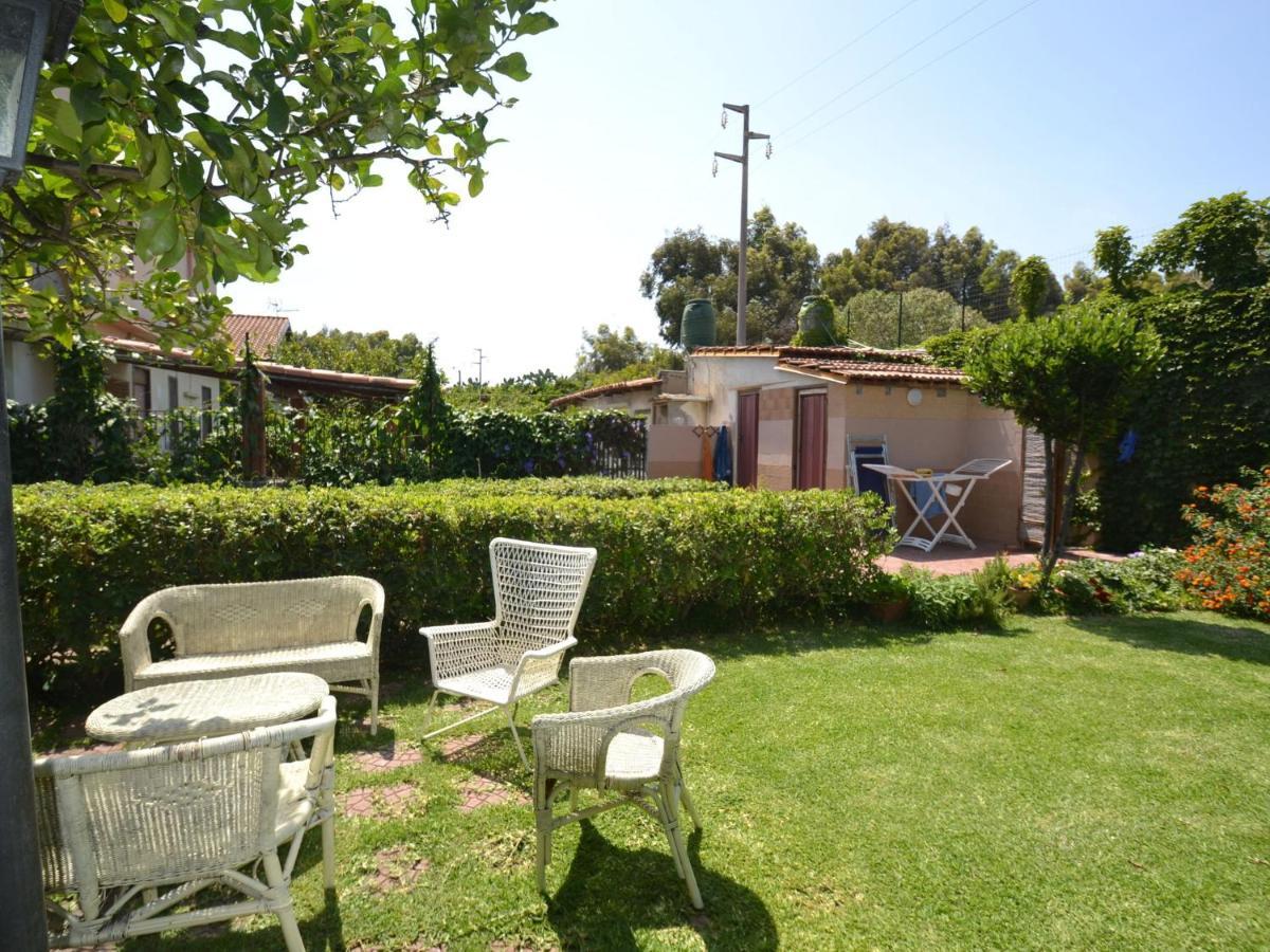 Casa Unifamiliar Con Jard N Privado Agnone Bagni Exterior foto