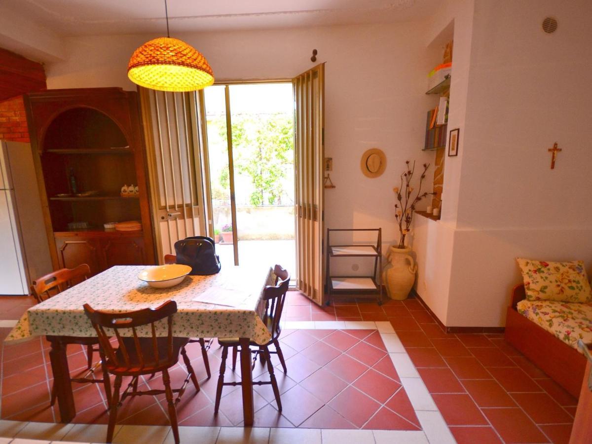 Casa Unifamiliar Con Jard N Privado Agnone Bagni Exterior foto